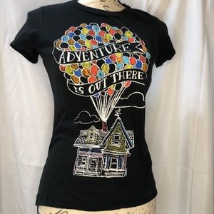 Women’s Disney UP Small black T-Shirt